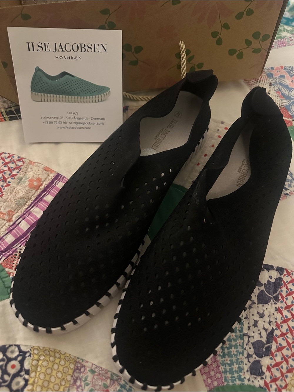 Ilse Jacobsen Tulip 139 Black Perforated Slip-On Mules with White Trim